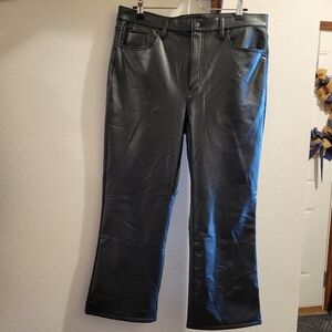 Banana Republic Faux Leather Pleather Cropped Bootcut Pants 32/14